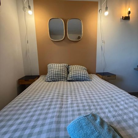 Le Clos D'Aix Studio 106 Parking Et Piscine Gratuite آيكس أومبروفينس المظهر الخارجي الصورة
